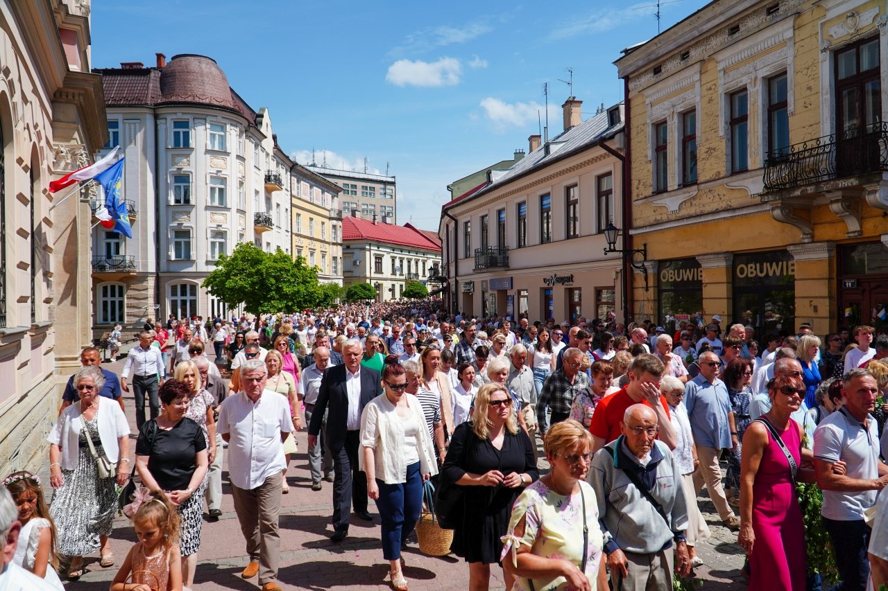 Wsd Tarn W Galeria Uroczysto Naj Wi Tszego Cia A I Krwi Chrystusa